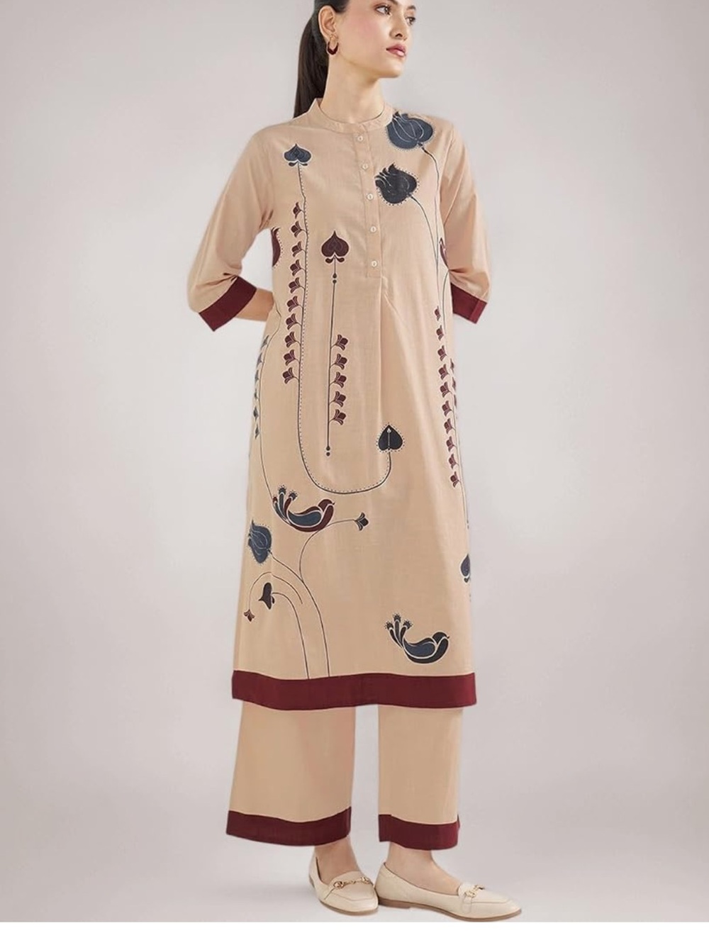 Rangmanch By Pantaloons Women Indian Style Tunic Shirt  and Pants Set. Size S